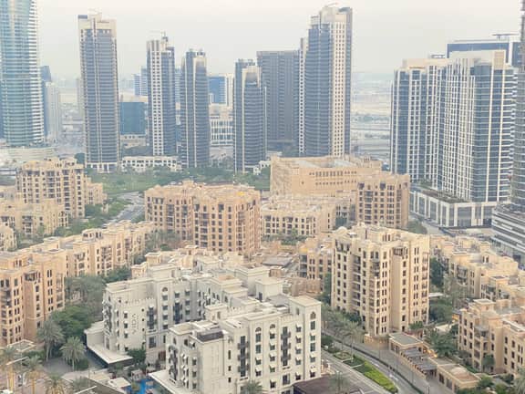 29 Burj BLVD Skyline Views