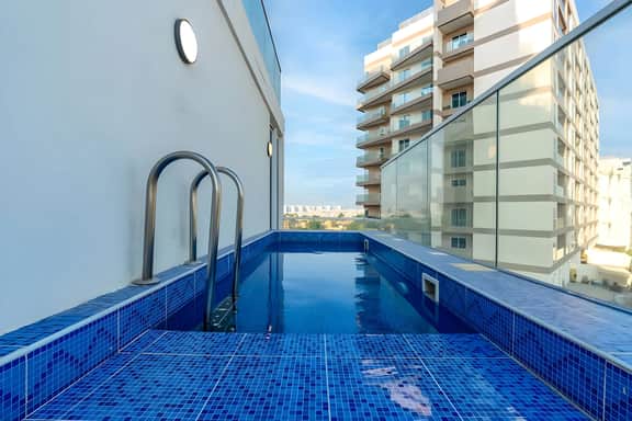 Gemz - Al Furjan I Private Pool