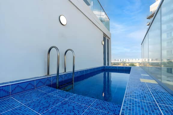 Gemz - Al Furjan I Private Pool