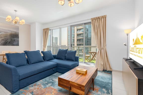 The Residences I Sky Line Views I Downtown